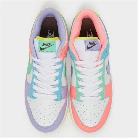 Nike dunks for women